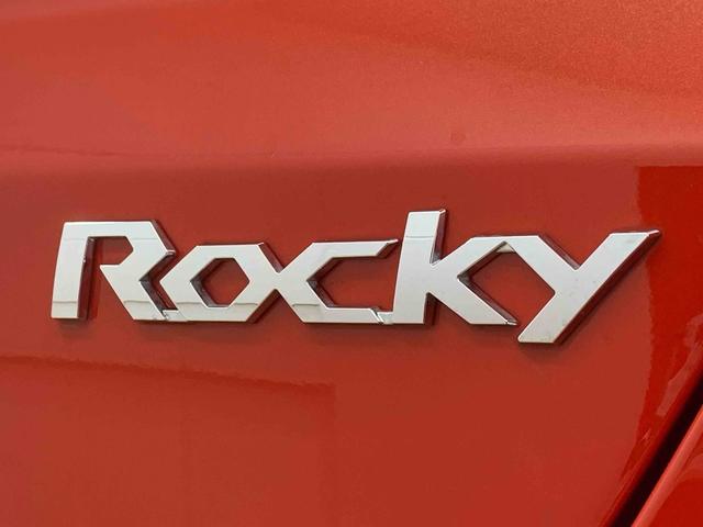 ロッキープレミアムG HEV 元試乗車 9型ディスプレイオーディオまごころ保証(納車日から1年・走行距離無制限)付き 9インチスマホ連携ディスプレイオーディオ バックカメラ オートエアコン 電動パーキングブレーキ アルミホイール キーフリー 衝突被害軽減ブレーキ(静岡県)の中古車