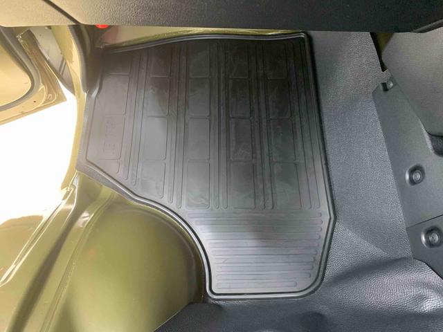 ハイゼットトラックジャンボエクストラ 4WD CVT キーフリーまごころ保証(納車日から1年・走行距離無制限)付き 4WD エアコン パワステ パワーウインドウ 電動格納ドアミラー キーフリー LEDヘッドライト LEDフォグランプ CVT デフロック(静岡県)の中古車