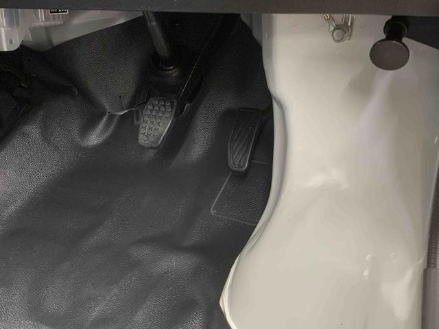 ハイゼットカーゴDX CVT ラジオ パワステ パワーウインドウ キーレスまごころ保証(納車日から1年・走行距離無制限)付き CVT エアコン パワステ パワーウインドウ ABS エアバッグ ラジオ キーレス 衝突被害軽減ブレーキ(静岡県)の中古車