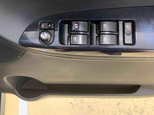 タントカスタムRS トップエディションSAIII 8インチナビまごころ保証(納車日から1年・走行距離無制限)付き 純正8インチナビ 後席モニター ETC バックカメラ ターボ オートエアコン シートヒーター キーフリー 15インチアルミホイール(静岡県)の中古車
