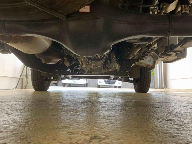 ハイゼットトラックスタンダード　５速マニュアル　※スマアシ非装着車　ラジオまごころ保証（納車日から１年・走行距離無制限）付き　５速マニュアル　エアコン　パワステ　ＡＢＳ　ラジオ　スマートアシスト非装着車　２ＷＤ（静岡県）の中古車