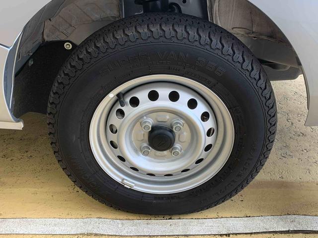 ハイゼットトラックスタンダード　５速マニュアル　※スマアシ非装着車　ラジオまごころ保証（納車日から１年・走行距離無制限）付き　５速マニュアル　エアコン　パワステ　ＡＢＳ　ラジオ　スマートアシスト非装着車　２ＷＤ（静岡県）の中古車