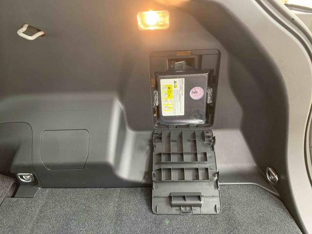 ロッキープレミアムＧ　ＨＥＶ　元社用車　９型ディスプレイバックカメラまごころ保証（納車日から１年・走行距離無制限）付き　９インチスマホ連携ディスプレイオーディオ　バックカメラ　シリーズ式ハイブリッド　オートエアコン　シートヒーター　電動パーキングブレーキ（静岡県）の中古車