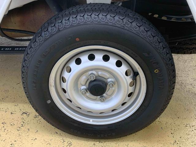 ハイゼットトラックスタンダードSAIIIt 4WD 5MT ETC エアコンまごころ保証(納車日から1年・走行距離無制限)付き 4WD 5速マニュアル ETC ラジオ 衝突被害軽減ブレーキ LEDヘッドライト 誤発進抑制制御機能(静岡県)の中古車