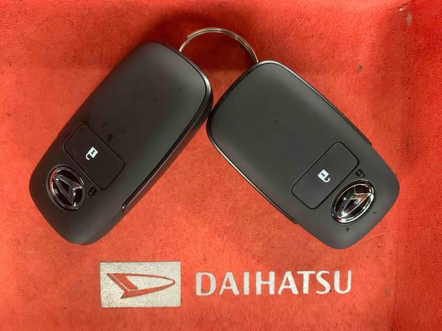 タフトGターボ ダーククロムベンチャー スカイフィールトップまごころ保証(納車日から1年・走行距離無制限)付き スカイフィールトップ オーディオレス 15インチアルミ オートエアコン シートヒーター LEDヘッドライト LEDフォグランプ(静岡県)の中古車