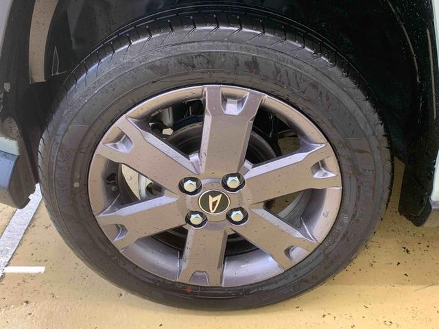 タフトGターボ ダーククロムベンチャー スカイフィールトップまごころ保証(納車日から1年・走行距離無制限)付き スカイフィールトップ オーディオレス 15インチアルミ オートエアコン シートヒーター LEDヘッドライト LEDフォグランプ(静岡県)の中古車
