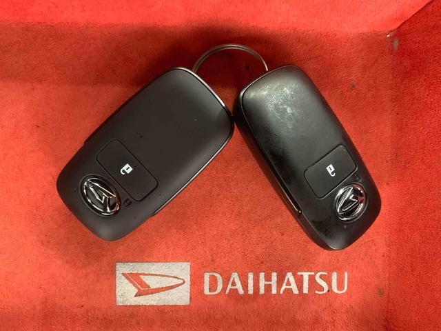 タフトX スカイフィールトップBluetooth&USBチューナーまごころ保証(納車日から1年・走行距離無制限)付き スカイフィールトップ オートエアコン キーフリー 電動パーキングブレーキ LEDヘッドライト Bluetooth&USBチューナー(静岡県)の中古車