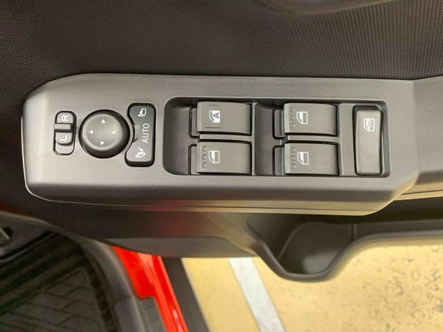 タフトGターボ ダーククロムベンチャー スカイフィールトップまごころ保証(納車日から1年・走行距離無制限)付き スカイフィールトップ 衝突被害軽減ブレーキ オートエアコン シートヒーター キーフリー LEDヘッドライト LEDフォグランプ 15インチアルミ(静岡県)の中古車