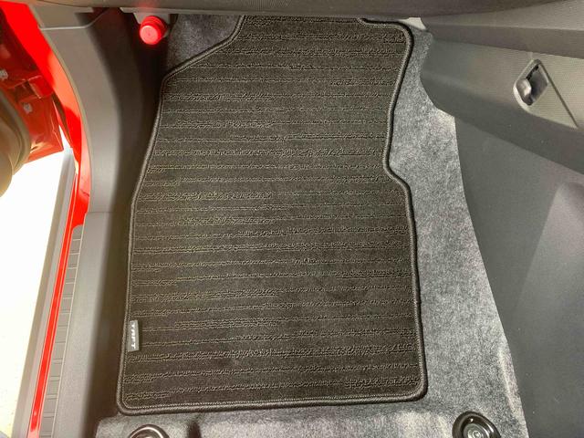 タフトGターボ ダーククロムベンチャー スカイフィールトップまごころ保証(納車日から1年・走行距離無制限)付き スカイフィールトップ 衝突被害軽減ブレーキ オートエアコン シートヒーター キーフリー LEDヘッドライト LEDフォグランプ 15インチアルミ(静岡県)の中古車