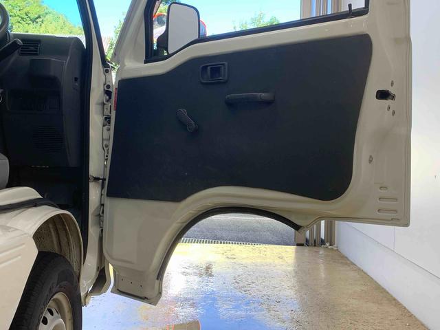 ハイゼットトラックエアコン・パワステ　スペシャル４ＷＤ　５ＭＴ　保証付き　記録簿　取扱説明書　納車日から３ヵ月５，０００ｋｍ保証付き　５速マニュアル　エアコン　パワステ　ラジオ　バッテリー新品交換　ワンオーナー（静岡県）の中古車