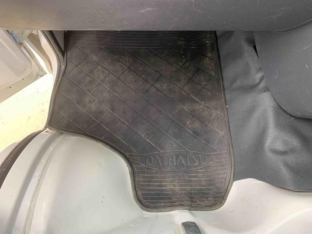 ハイゼットトラックエアコン・パワステ　スペシャル４ＷＤ　５ＭＴ　保証付き　記録簿　取扱説明書　納車日から３ヵ月５，０００ｋｍ保証付き　５速マニュアル　エアコン　パワステ　ラジオ　バッテリー新品交換　ワンオーナー（静岡県）の中古車