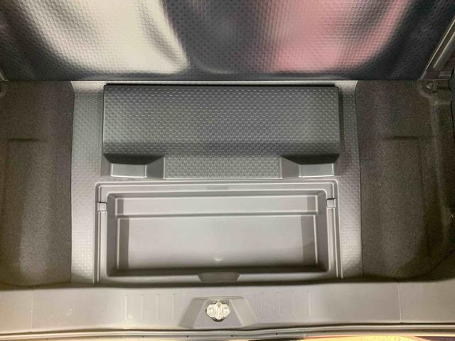 ルーミーカスタムＧ　９型ディスプレイオーディオ　バックカメラまごころ保証（納車日から１年・走行距離無制限）付き　９インチスマホ連携ディスプレイオーディオ　バックカメラ　タイヤ４本新品　衝突被害軽減ブレーキ　キーフリー　両側電動スライドドア（静岡県）の中古車