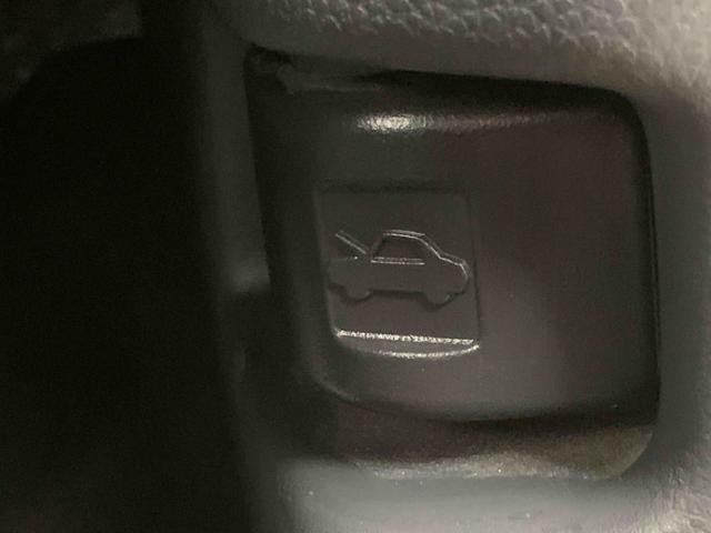 Ｎ−ＢＯＸカスタムターボ　ホンダ純正ナビ　ＥＴＣ　バックカメラ　タイヤ４本新品まごころ保証（納車日から１年・走行距離無制限）付き　ホンダ純正ナビ　バックカメラ　ＥＴＣ　両側電動スライドドア　キーフリー　オートエアコン　クルーズコントロール　シートヒーター　電動パーキングブレーキ（静岡県）の中古車