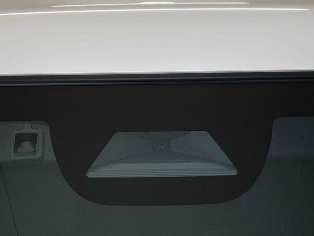 Ｎ−ＢＯＸカスタムターボ　ホンダ純正ナビ　ＥＴＣ　バックカメラ　タイヤ４本新品まごころ保証（納車日から１年・走行距離無制限）付き　ホンダ純正ナビ　バックカメラ　ＥＴＣ　両側電動スライドドア　キーフリー　オートエアコン　クルーズコントロール　シートヒーター　電動パーキングブレーキ（静岡県）の中古車