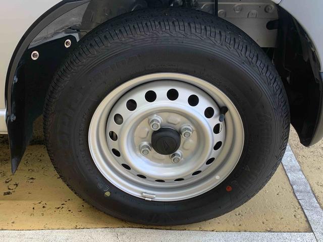 ハイゼットカーゴＤＸ　　元社用車使用　ＣＶＴ　ラジオ　キーレスエントリーまごころ保証（納車日から１年・走行距離無制限）付き　ＣＶＴ車　ラジオ　キーフリー　エアコン　パワステ　パワーウィンドウ　衝突被害軽減ブレーキ　ＡＢＳ　両席エアバッグ（静岡県）の中古車