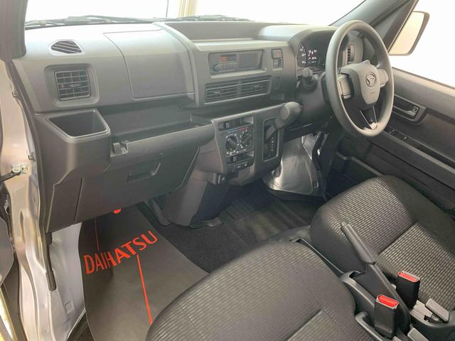 ハイゼットカーゴＤＸ　　元社用車使用　ＣＶＴ　ラジオ　キーレスエントリーまごころ保証（納車日から１年・走行距離無制限）付き　ＣＶＴ車　ラジオ　キーフリー　エアコン　パワステ　パワーウィンドウ　衝突被害軽減ブレーキ　ＡＢＳ　両席エアバッグ（静岡県）の中古車