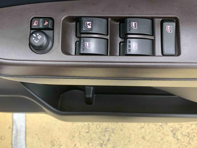 ルーミーＧ　Ｓ　トヨタ純正ナビ　ドラレコ　バックモニターまごころ保証（納車日から１年・走行距離無制限）付き　トヨタ純正ナビ　ドラレコ　バックモニター　両側電動スライドドア　オートエアコン　クルーズコントロール　タイヤ４本新品交換済み（静岡県）の中古車