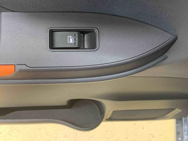 タントファンクロス　９型ディスプレイオーディオ　バックカメラまごころ保証（納車日から１年・走行距離無制限）付き　９インチスマホ連携ディスプレイオーディオ　バックカメラ　オートエアコン　オートエアコン　シートヒーター　両側電動スライドドア　衝突被害軽減ブレーキ（静岡県）の中古車