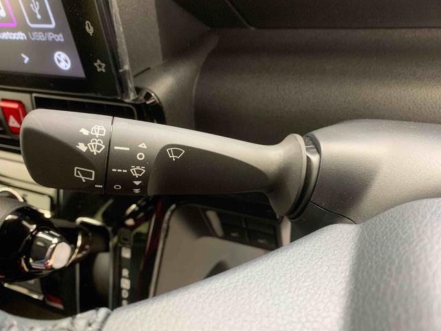 タントカスタムＲＳ　ターボ　９型ディスプレイ　バックモニターまごころ保証（納車日から１年・走行距離無制限）付き　元当社社用車　ターボ　９インチスマホ連携ディスプレイオーディオ　バックカメラ　メッキパック装着　オートエアコン　シートヒーター　キーフリー（静岡県）の中古車