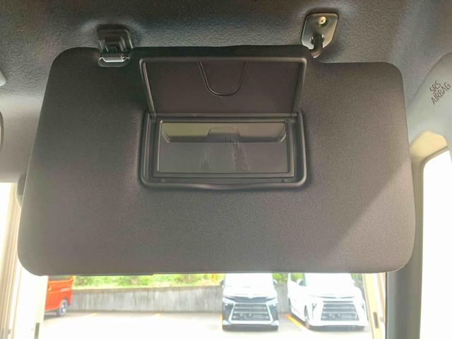 タントカスタムＲＳ　ターボ　９型ディスプレイ　バックモニターまごころ保証（納車日から１年・走行距離無制限）付き　元当社社用車　ターボ　９インチスマホ連携ディスプレイオーディオ　バックカメラ　メッキパック装着　オートエアコン　シートヒーター　キーフリー（静岡県）の中古車