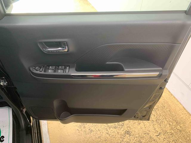 タントカスタムＲＳ　ターボ　９型ディスプレイ　バックモニターまごころ保証（納車日から１年・走行距離無制限）付き　元当社社用車　ターボ　９インチスマホ連携ディスプレイオーディオ　バックカメラ　メッキパック装着　オートエアコン　シートヒーター　キーフリー（静岡県）の中古車