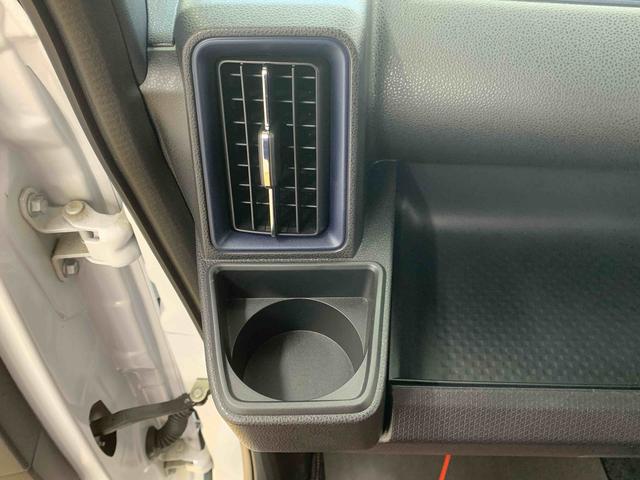 タントカスタムＲＳ　ターボ　９型ディスプレイ　バックモニターまごころ保証（納車日から１年・走行距離無制限）付き　元試乗車　ターボ　９インチスマホ連携ディスプレイオーディオ　バックカメラ　メッキパック　オートエアコン　シートヒーター　キーフリー　両側電動スライド（静岡県）の中古車