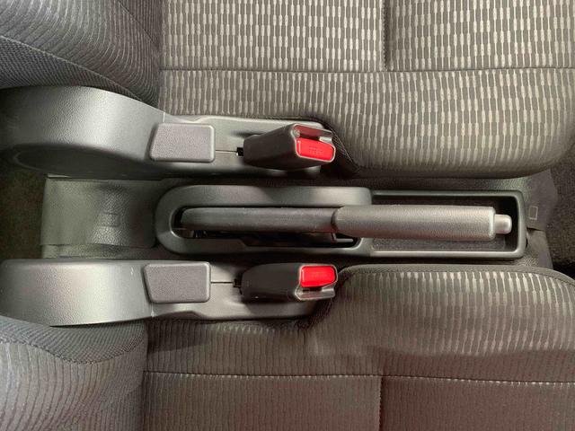 ハイゼットカーゴＤＸ　元社用車　ラジオ　エアコン　パワステ　パワーウィンドウまごころ保証（納車日から１年・走行距離無制限）付き　エアコン　パワステ　パワーウィンドウ　ＡＢＳ　エアバッグ　キーレスエントリー　ラジオ　衝突被害軽減ブレーキ（静岡県）の中古車