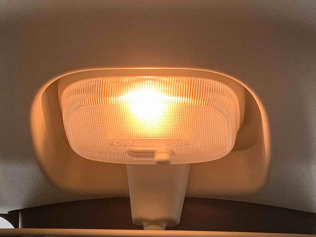 ハイゼットカーゴＤＸ　元社用車　ラジオ　エアコン　パワステ　パワーウィンドウまごころ保証（納車日から１年・走行距離無制限）付き　エアコン　パワステ　パワーウィンドウ　ＡＢＳ　エアバッグ　キーレスエントリー　ラジオ　衝突被害軽減ブレーキ（静岡県）の中古車