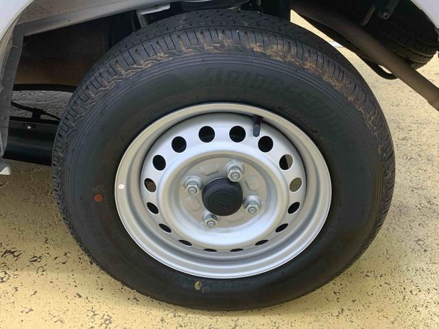 ハイゼットカーゴＤＸ　元社用車　ラジオ　エアコン　パワステ　パワーウィンドウまごころ保証（納車日から１年・走行距離無制限）付き　エアコン　パワステ　パワーウィンドウ　ＡＢＳ　エアバッグ　キーレスエントリー　ラジオ　衝突被害軽減ブレーキ（静岡県）の中古車