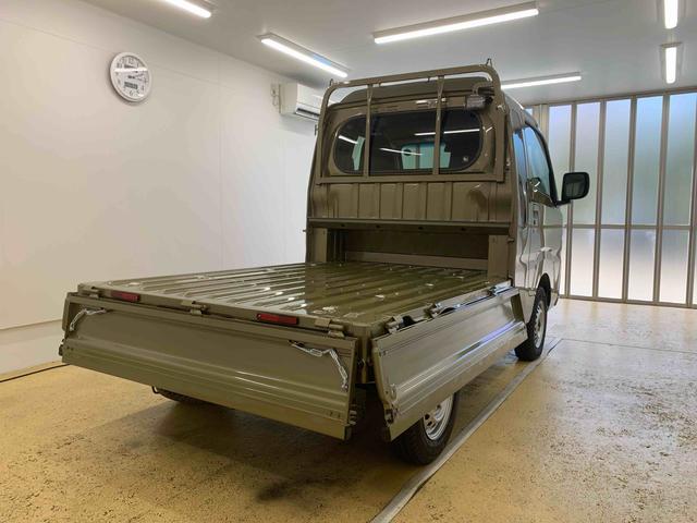 ハイゼットトラックジャンボエクストラ 4WD CVT キーフリーまごころ保証(納車日から1年・走行距離無制限)付き 4WD CVT エアコン パワステ パワーウィンドウ キーフリーシステム LEDフォグランプ LEDヘッドライト 電動格納ドアミラー 荷台ライト(静岡県)の中古車