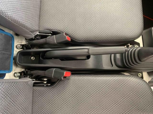 ハイゼットトラックスタンダード４ＷＤ　５ＭＴ　まごころ保証１年付き　記録簿　取扱説明書　ラジオ　エアコン　パワステ　ワンオーナー　エアバッグ（静岡県）の中古車