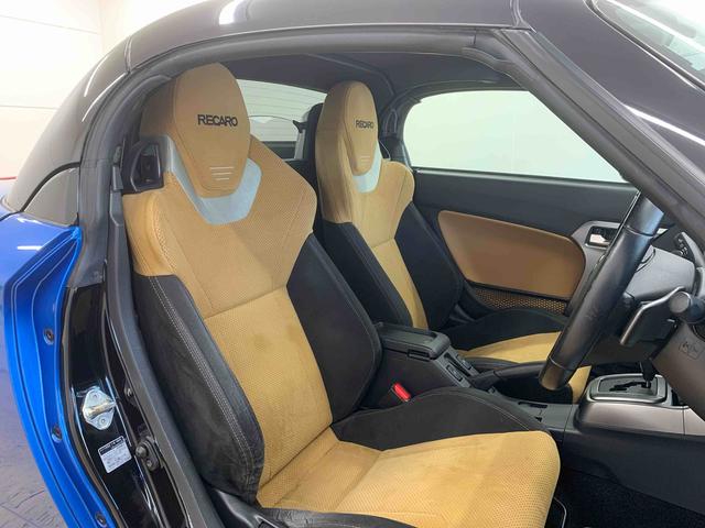 コペンローブ S CVT 専用サスペンション ナビ ETCまごころ保証(納車日から1年・走行距離無制限)付き 専用サスペンション レカロシート ナビ ETC バックカメラ オートエアコン シートヒーター キーフリー コペン専用タイヤ新品交換済み(静岡県)の中古車