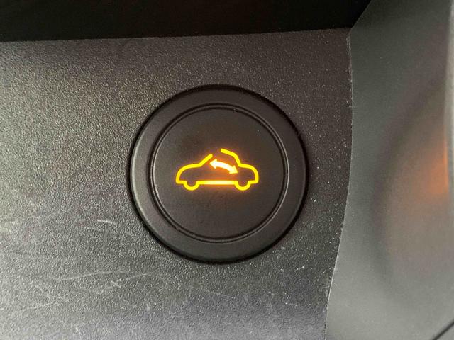 コペンローブ S CVT 専用サスペンション ナビ ETCまごころ保証(納車日から1年・走行距離無制限)付き 専用サスペンション レカロシート ナビ ETC バックカメラ オートエアコン シートヒーター キーフリー コペン専用タイヤ新品交換済み(静岡県)の中古車