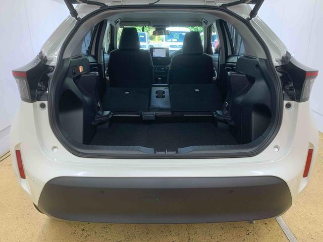ヤリスクロスZ ディスプレイオーディオ ドラレコ ETC パノラマMまごころ保証(納車日から1年・走行距離無制限)付き 純正ディスプレイオーディオ ドラレコ ETC パノラマモニター パワーバックドア 電動パーキングブレーキ パワーシート シートヒーターアルミホイール(静岡県)の中古車