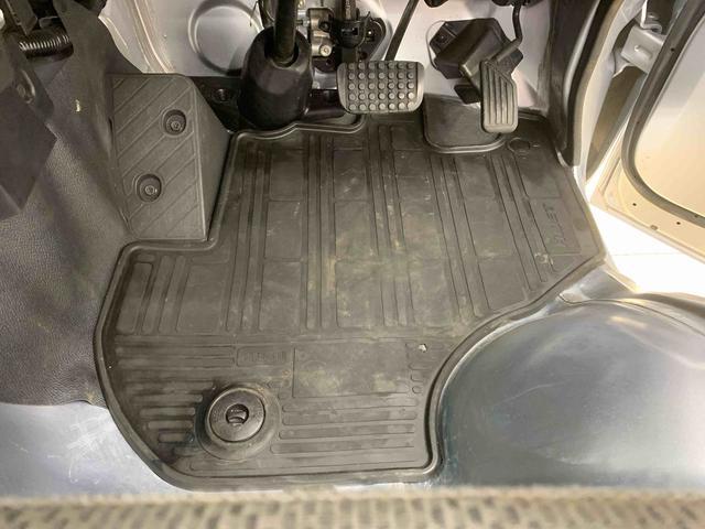 ハイゼットトラックスタンダードSAIIIt CVT ラジオ エアコンまごころ保証(納車日から1年・走行距離無制限)付き CVT車 ラジオ エアコン パワステ LEDヘッドライト 衝突被害軽減ブレーキ(静岡県)の中古車
