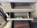 納車日から３ヵ月５，０００ｋｍ保証付き　ＣＤデッキ　ＡＢＳ　エアバッグ　パワステ　パワーウィンドウ　電動ドアミラー　キーレス（静岡県）の中古車