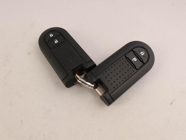 ムーヴＸ　ＣＤステレオ　アルミホイール　プッシュボタンスタートスマートキー　アイドリングストップ　盗難防止システム　電動格納ドアミラー　オートライト　オートエアコン　パワーウィンドウ　パワステ　バニティミラー付きサンバイザー（愛知県）の中古車