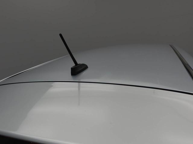 ムーヴＸ　ＣＤステレオ　アルミホイール　プッシュボタンスタートスマートキー　アイドリングストップ　盗難防止システム　電動格納ドアミラー　オートライト　オートエアコン　パワーウィンドウ　パワステ　バニティミラー付きサンバイザー（愛知県）の中古車