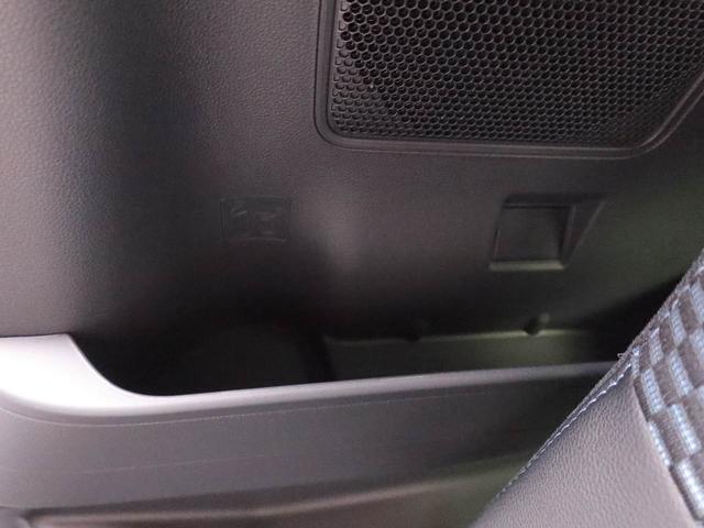 タントカスタムX 両側電動スライドドア ツートンカラー衝突軽減ブレーキ LEDヘッドライト アルミホイール 電動格納ドアミラー電動パーキングブレーキ プッシュボタンスタート アイドリングストップ スマートキー 運転席・助手席シートヒーター バックカメラ(愛知県)の中古車