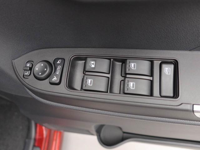 タントカスタムＲＳ　両側電動スライドドア　スマートキー　ターボ車衝突軽減ブレーキ　ＬＥＤヘッドライト　アルミホイール　プッシュボタンスタート　アイドリングストップ　バックカメラ　障害物センサー　運転席・助手席シートヒーター　盗難防止システム　電動パーキングブレーキ（愛知県）の中古車