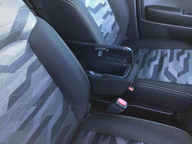 タフトＧ　ダーククロムベンチャーアイドリングストップレス仕様　スカイフィールトップ・ＬＥＤヘッドライト・ＬＥＤフォグランプ・運転席・助手席シートヒーター付き（千葉県）の中古車