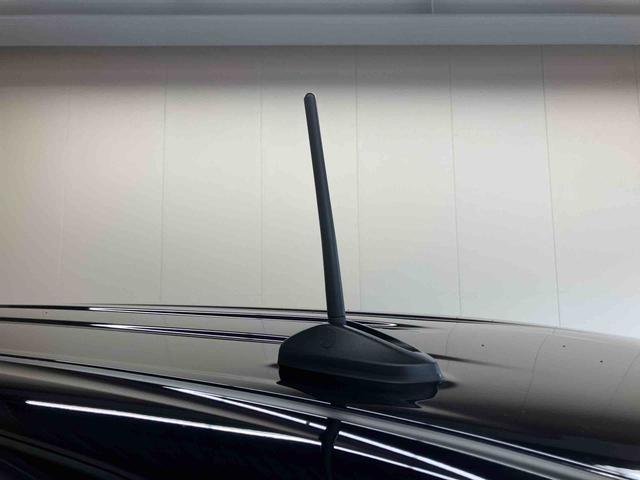 タントカスタムＸディスプレイオーディオ　バックモニター　プッシュボタンスタート　キーフリー　電動パーキングブレーキ　両側パワースライドドア　シートヒーター　オートエアコン　スマートアシスト　ＬＥＤ　イージークローザー（三重県）の中古車