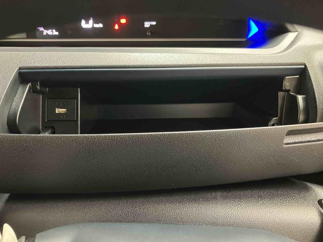 タントカスタムX/ディスプレイオーディオ/バックモニターディスプレイオーディオ バックモニター プッシュボタンスタート キーフリー インパネシフト シートヒーター オートエアコン スマートアシスト 両側パワースライドドア イージークローザー(三重県)の中古車