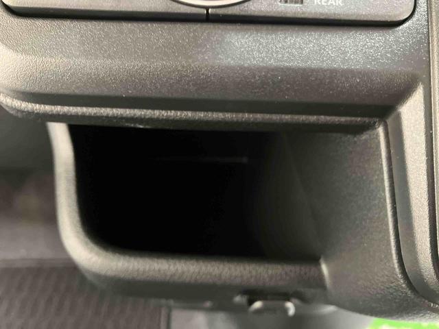 ムーヴＸ／スライドドア／ディスプレイオーディオ／バックモニター左側パワースライドドア　イージークローザー　ディスプレイオーディオ　バックモニター　プッシュボタンスタート　インパネシフト　キーフリー　足踏式パーキングブレーキ　ＬＥＤヘッドランプ　スマートアシスト（三重県）の中古車