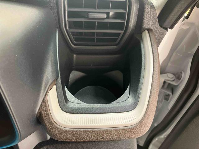 ムーヴＸ／スライドドア／ディスプレイオーディオ／バックモニター左側パワースライドドア　イージークローザー　ディスプレイオーディオ　バックモニター　プッシュボタンスタート　インパネシフト　キーフリー　足踏式パーキングブレーキ　ＬＥＤヘッドランプ　スマートアシスト（三重県）の中古車