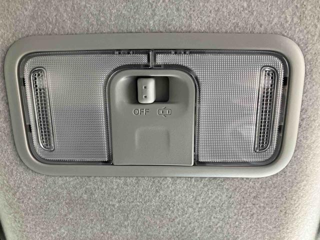 ムーヴキャンバスＸメイクアップ　ＳＡIII／ＣＤＣＤ　インパネシフト　プッシュボタンスタート　足踏み式パーキングブレーキ　キーフリー　オートエアコン　コーナーセンサー　横滑り防止装置　置きラクボックス　カーペットマット　バイザー　スマートアシスト（三重県）の中古車