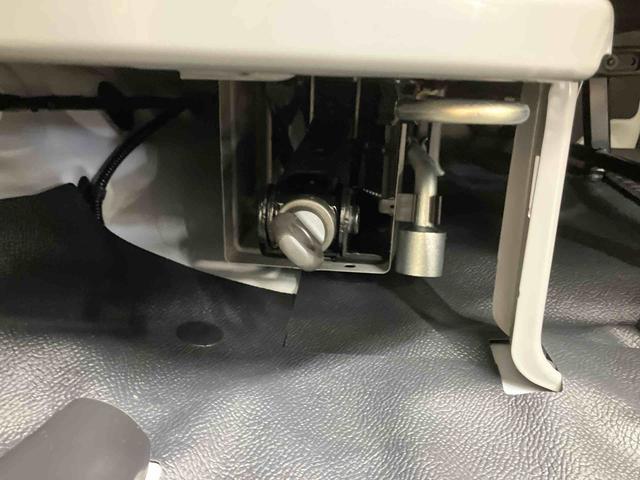 ハイゼットカーゴDXAM/FMラジオ 前席パワーウィンドウ キーレスエントリー オーバーヘッドシェルフ インパネシフト スマートアシスト オートハイビーム オートライト コーナーセンサー スクエアボディ 両側スライドドア(三重県)の中古車