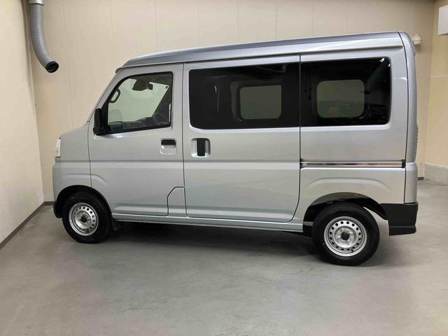 ハイゼットカーゴＤＸ／２ＷＤ／ＣＶＴＡＭ／ＦＭラジオ　前席パワーウィンドウ　キーレスエントリー　オーバーヘッドシェルフ　インパネシフト　スマートアシスト　オートハイビーム　オートライト　コーナーセンサー　スクエアボディ　両側スライドドア（三重県）の中古車