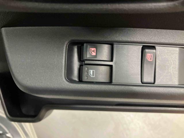 ハイゼットカーゴＤＸ／２ＷＤ／ＣＶＴＡＭ／ＦＭラジオ　前席パワーウィンドウ　キーレスエントリー　オーバーヘッドシェルフ　インパネシフト　スマートアシスト　オートハイビーム　オートライト　コーナーセンサー　スクエアボディ　両側スライドドア（三重県）の中古車