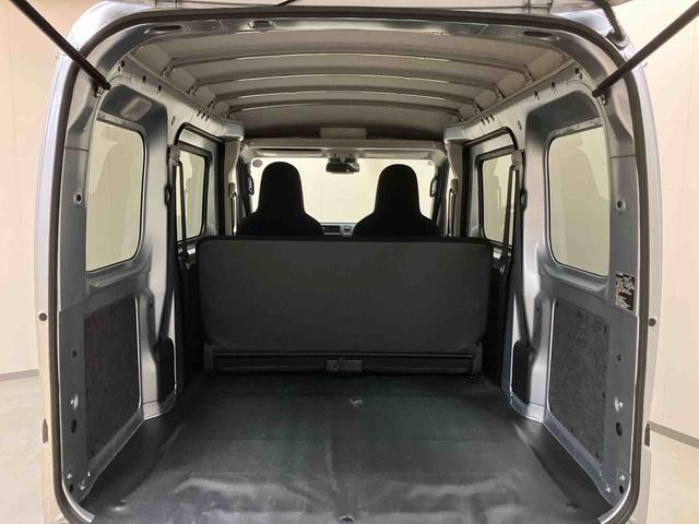 ハイゼットカーゴＤＸ／２ＷＤ／ＣＶＴＡＭ／ＦＭラジオ　前席パワーウィンドウ　キーレスエントリー　オーバーヘッドシェルフ　インパネシフト　スマートアシスト　オートハイビーム　オートライト　コーナーセンサー　スクエアボディ　両側スライドドア（三重県）の中古車